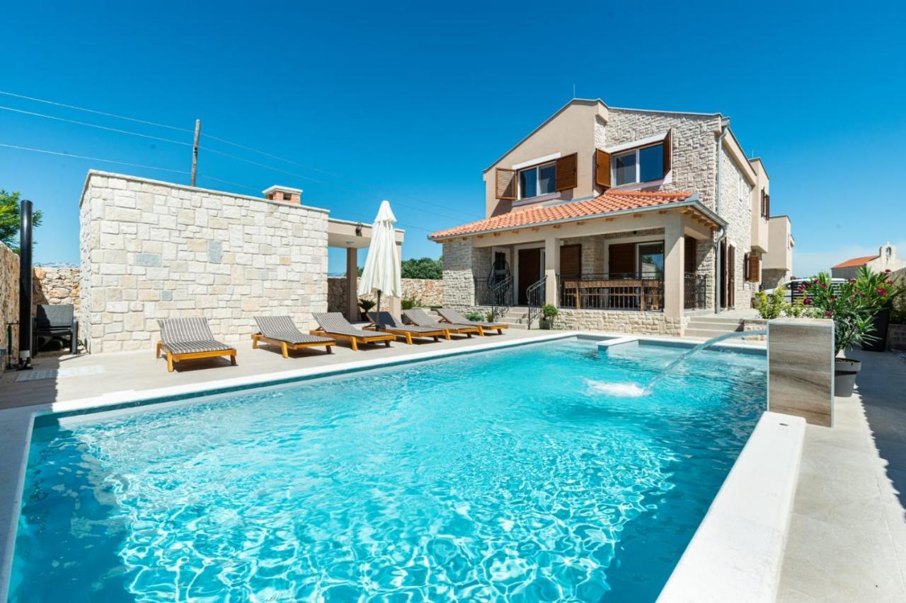 Luxury With Pool,jacuzzi And Sauna03 - By Ta Leut Agency * Privlaka (Zadar)